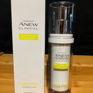 Isa Knox ANEW Clinical Revitalize & Reveal Intensive Peel